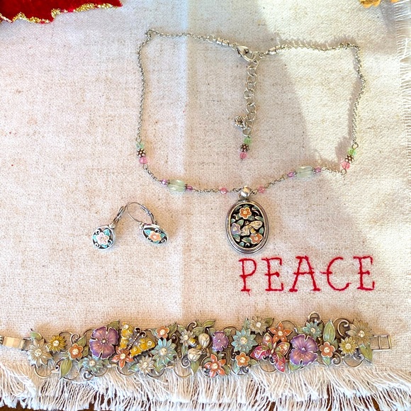 Brighton FLUTTER FANTASY Butterfly Flower BeeNecklace Bracelet Earrings RARE - Picture 12 of 17